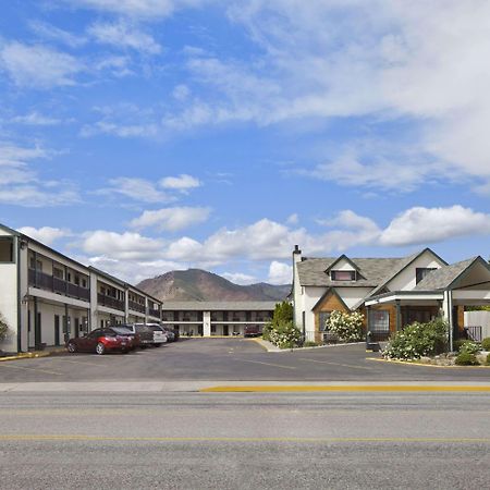 Travelodge By Wyndham Wenatchee Εξωτερικό φωτογραφία