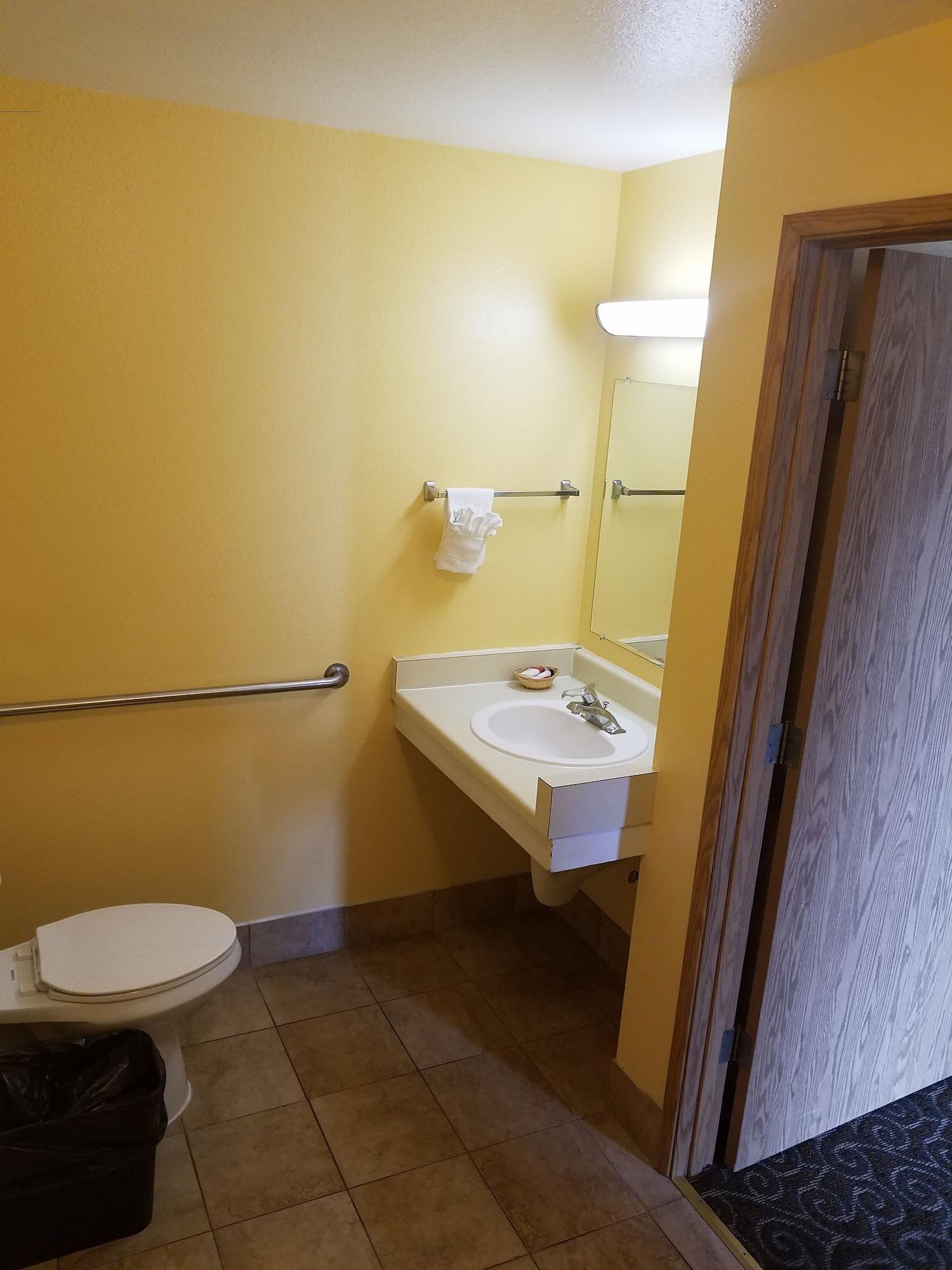Travelodge By Wyndham Wenatchee Εξωτερικό φωτογραφία