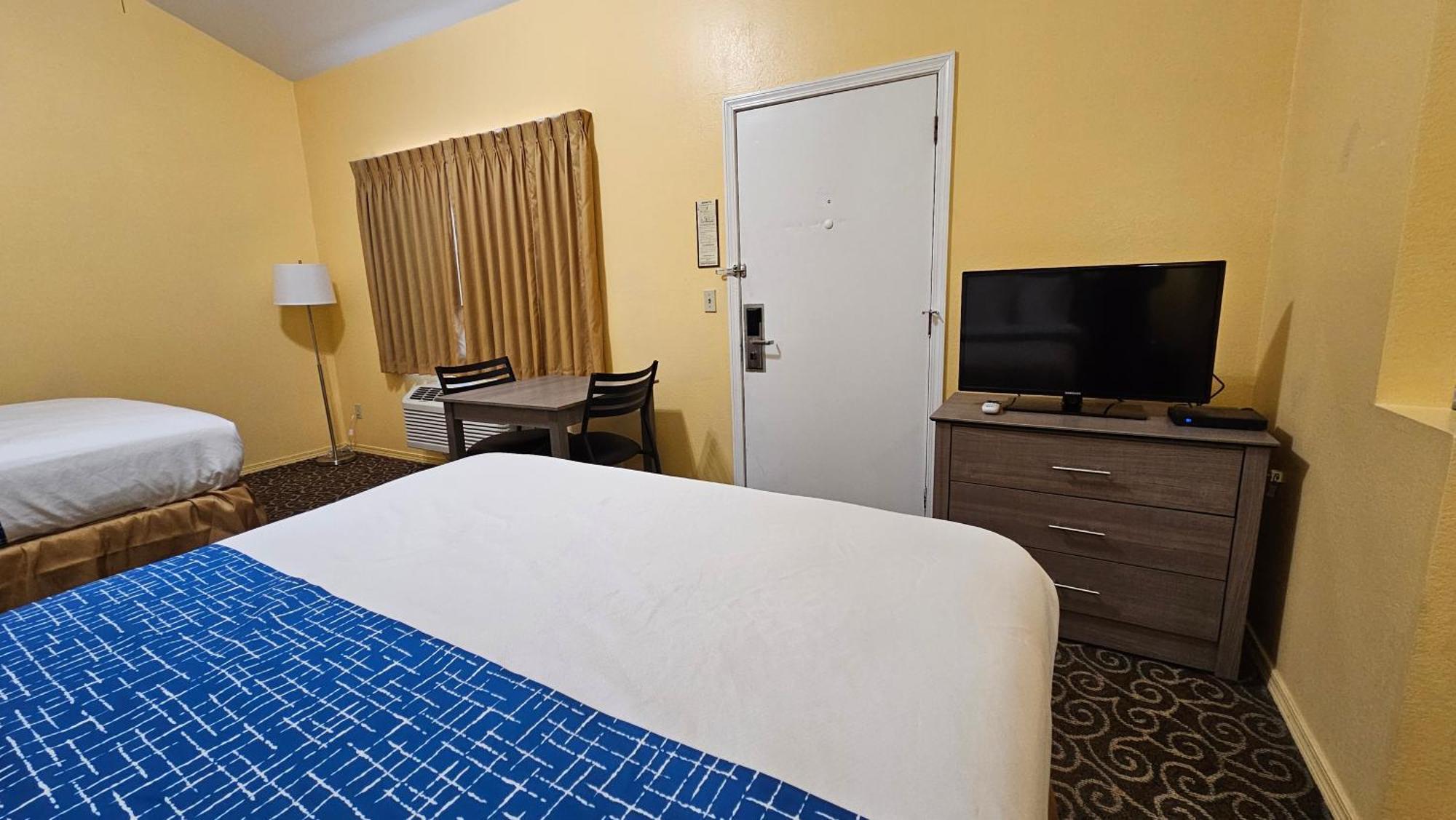 Travelodge By Wyndham Wenatchee Εξωτερικό φωτογραφία