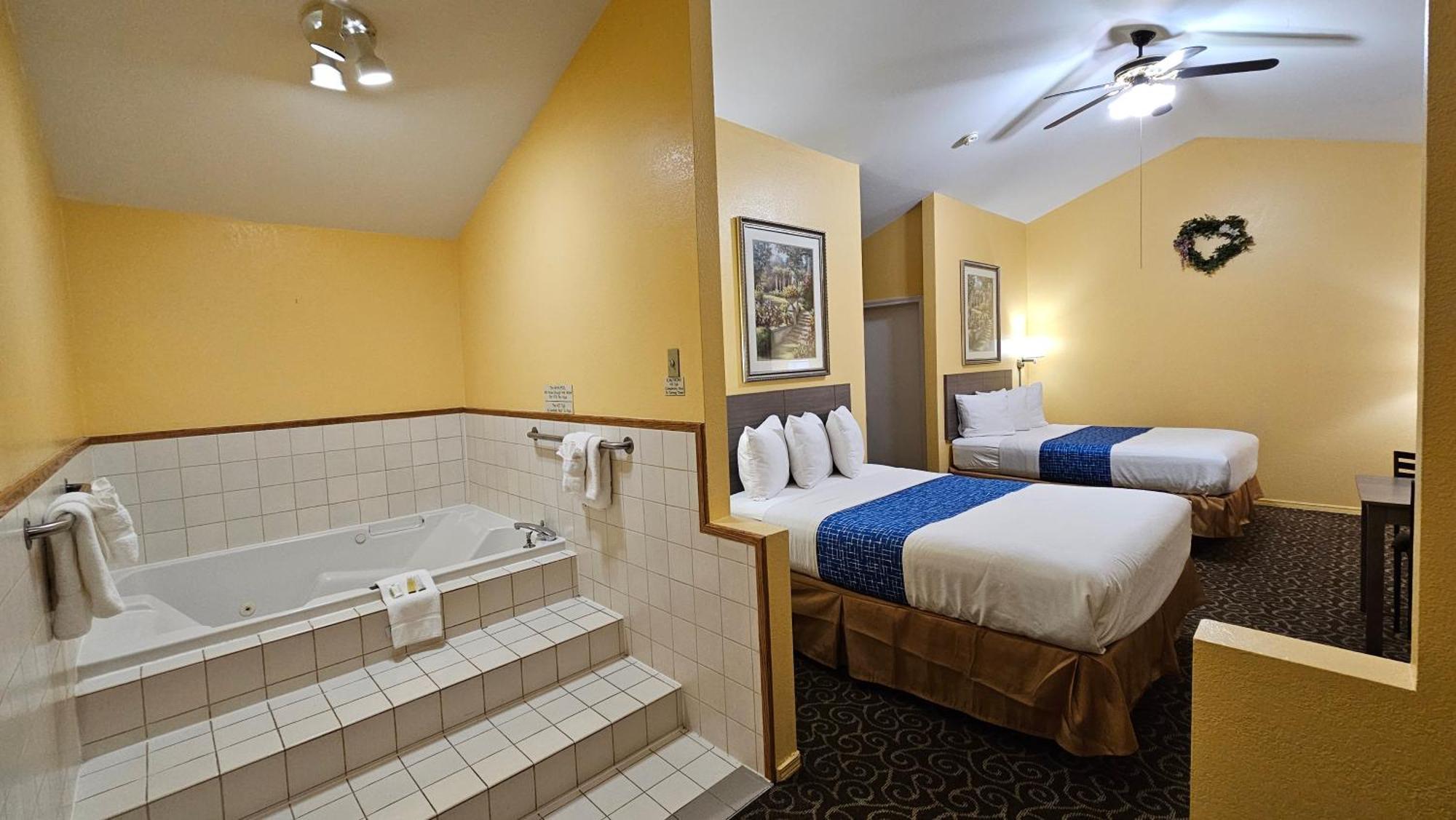 Travelodge By Wyndham Wenatchee Εξωτερικό φωτογραφία
