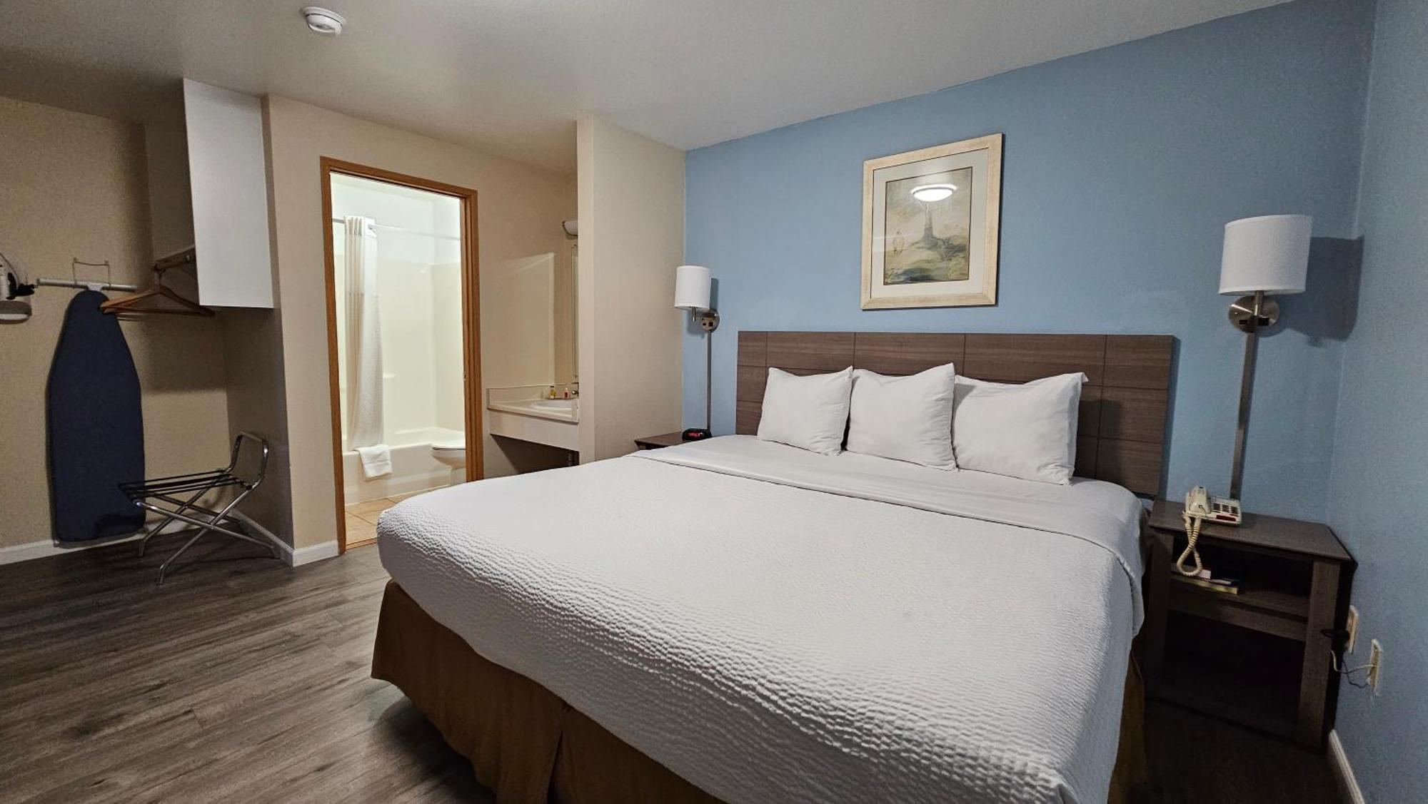 Travelodge By Wyndham Wenatchee Εξωτερικό φωτογραφία